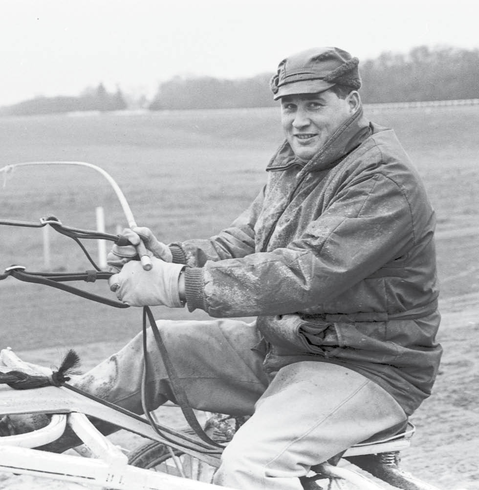 Foto : EA : Stig Engberg i sulky